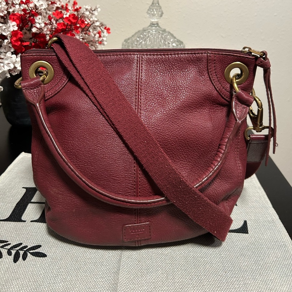 Fossil Burgundy Leather Shoulder Crossbody Bag